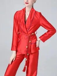 여자 2 피스 바지 빨간 재킷 여성 정장 세트 블레이저 바지 숙녀 2 피스 반짝이는 새틴 숄 칼라 벨트 더블