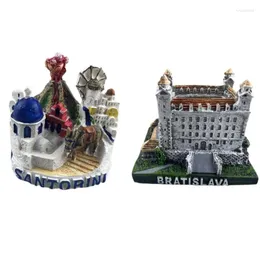 التماثيل الزخرفية Slovakia Bratislava Castle Greece Santorini Volcano Island Miniatures Home Home Decord Model