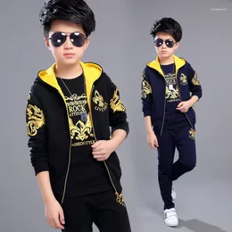 Zestawy odzieży 2024 Sport Boys 3PCs/Set Suit ’Suit Bawełniana kamizelka z kapturem T-shirty Pants Kids Sportswear Tracksuit 5 6 7 8 9 10 11 12 rok