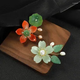 Brooches Vintage Handmade Flower Brooch Elegant Glazed Corsage Luxury Pearl Pin Antique Classic Accessories Women Exquisite Badges