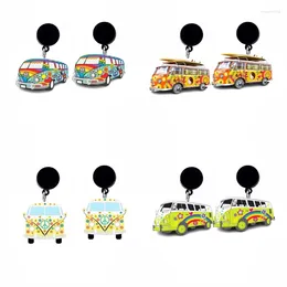Dangle Earrings Hippie Bus Dropアクリルエポキシ旅行ジャーニーカーチ​​ャームチャーリングガールズパーティージュエリーギフト卸売