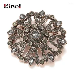 Brooches Kinel 2024 Fashion Vintage Gray Crystal Women Brooch Pin Gold Plating Arabesque Rhinestone Turkish Lapel Scarf Broches