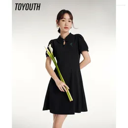 Parti Elbiseleri Toyouth Kadınlar Elbise 2024 Yaz Puflu Kollar Polo Boyun A-şekilli damlacık şekilli içi boş Çin tarzı şık midi etek