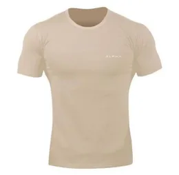Rashgard Dry Fit Men Running Shirts Short Sleeve Sport Shirt Men 운동 타이트 압축 Top Tees Cotton Gym Sportswear7843977
