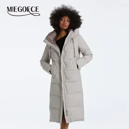 Trench da donna MIEGOFCE2024 Collezione invernale Tinta unita Giacca extra lunga Trapuntata con cappuccio Cappotto da donna Antivento Caldo cotone Casual