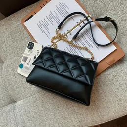 Yeni düz renkli PU deri çapraz çantalar 2020 yaz zinciri crossbody çanta tasarımcısı bayan omuz messenger çanta çantası bolso mujer285f