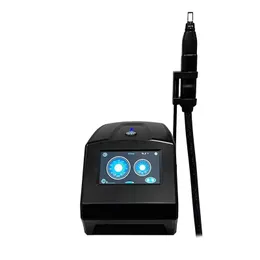 Picosecondo portatile 1064nm 755nm 532nm 1320NM Pico Q commutato Nd Yag Laser Pico Laser Macchina per la rimozione del tatuaggio