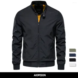 Jaquetas masculinas Aiopeson Jaqueta de Beisebol de Cor Sólida Homens Casual Stand Collar Bomber Mens Outono Alta Qualidade Slim Fit para