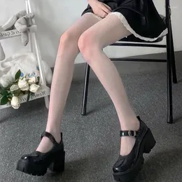 女性の靴下セクシーな女性ストッキングポリエステル日本語スタイルの透明なシルクストッキングボトム下着のためのパンスト