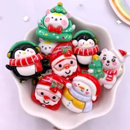 Figurine decorative in resina colorata Kawaii Cartoon albero di Natale orso pupazzo di neve pinguino retro piatto 10 pezzi fai da te fiocco scrapbook accessori artigianato