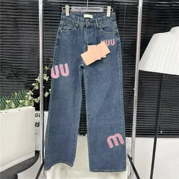 Calças de brim das mulheres designer calças toalha bordado denim calças marca roupas femininas estilo rua jean calças