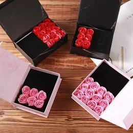 Flip Soap Flower Jewelry Papier Gift Pudełko Przedmach Eternal Rose Birthday Walentynki Opakowanie Naszyjnik Romantyczne opakowanie biżuterii Wyświetlacz 240205