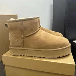 BOOS DESIGNER CLASSIC Ultra Mini Boots Snow Boot Platform Women Män Fur Sheepskin Tasman Tazz Chesut Sand Mustard Seed Beige Driftwood 867