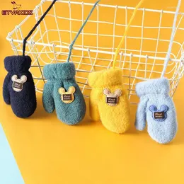 Hårtillbehör 1-6 år gamla baby mittens födda barn barn vinterhandskar mohair plysch tjocka pojkar flickor