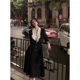 Skirts Elegant 2 Piece Dress Set Women Long Sleeve Crop Tops Casual Black Midi Skirt 2024 Autumn Slim Retro Office Lady Korean Suits