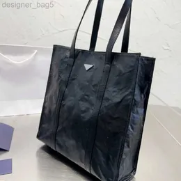 Borsa di lusso firmata Borsa tote piegata Borsa shopping minimalista e alla moda Borsa a tracolla singola sotto le ascelle alla moda