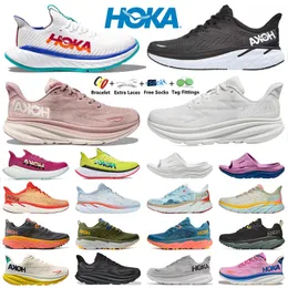 Designer 2024 Hoka One Running Shoes Hokas Bondi 8 Carbono X2 Clifton Challenger ATR 6 Womens Mens Low Top Mesh Trainer Triplo Branco na Nuvem Kawana Sports Sneakers Tamanho