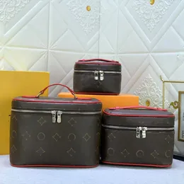 kosmetisk väska lady makeup väska designers mode väskor kvinnor handväska resepåse damer pursar organisador toalettartiklar fall