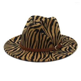 Berets Zebra Gestreifter Druck Jazz Fedora Hüte mit brauner Gürtelschnalle Frauen Männer breite Krempe Kirche Party Filz Top Hut Panama Cap