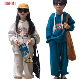 Kläder set bror och syster barns set 2024 Autumn Boys Girls Korean Cartoon Print 2st för hooded casual tröja