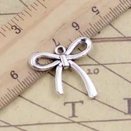 매력 20pcs bowknot bow 25x24mm 티베트 청동 은색 컬러 펜던트 앤티크 보석 제작 DIY 수제 공예