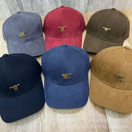 Ces Lüks Beyzbol Kapağı Tasarımcı Şapka Kapakları Casquette Luxe Unisex Katı Geometrik Baskı Takılmış Çiftlik Tuval Erkek Toz Çanta Snapback Moda Güneş Işığı Adam Kadınlar