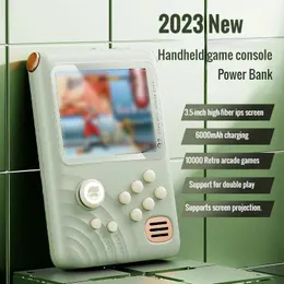 2023 Spielekonsole mit Power Bank, 35 Zoll IPS-Bildschirm, 6000 mAh, 16 Bit, 10000 Spiele, Arcade-Maschine 240123