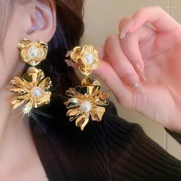 Orecchini pendenti Euramerican esagerati grandi fiori color oro perla lunga donna gioielli in lega di rame regalo per ragazza