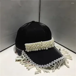 Boll Caps 202401-shi chic ins vår Tassel Pearl Satin Gloss Fashion Lady Baseball Cap Women Leisure Hat