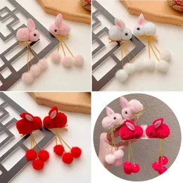 Hair Accessories 1 Pair Cute Plush Ball Headgears Headwear Decorative Clips Side Clip Hairpins