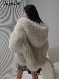 Stylishe OversizeSed Faux Fur Płaszcz Kobiety Zima Streerbear Gruba kobieca kurtka z kapturem Koreańska luźna dzianina z długim rękawem 240124