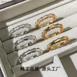 Afhe Luxury Jewelry Band Rings Baojia High Edition v Snake Bone Womens Smooth Faced 18K Rose Gold Fashion Light Luxury Full DiamondペアリングC774