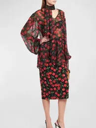 Work Dresses Retro Fashion Printed Scarf Collar Long Sleeve Blouse High Waist Slim Hip Overskirt Spring And Summer Ladies Two-piece Suit.