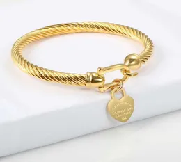 Titanstahl-Armbandkabel, goldenes Herz-Charm-Armband mit Hakenschnalle für Damen und Herren, Hochzeitsschmuck-Geschenkarmband