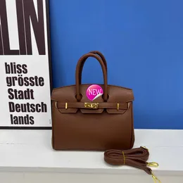Aabirdkin Designer Totes Bag Autumn/Winter Feminino Padrão de Lichchee Licha Buckle Handheld Bag DJ49