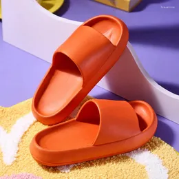 Chinelos verão casa senhoras casal quatro estações sandálias ao ar livre plana macio unisex praia slides femal casa banheiro flip flop