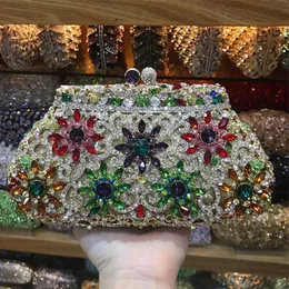 Lady Gold/Silver/Purple/Red Diamond Clutch Purse Women Crystal Present Evening Bags Wedding Party Handväska Brud Metal Minaudiere 240125