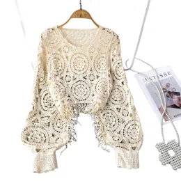 Retro round neck tassel crocheted hollow bat sleeve short pullover sweater