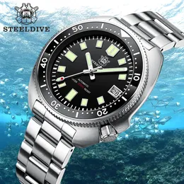 SD1970 SteelDive Brand 200M Glass Glass 44mm Men NH35 NH35 Dive Watch مع الإطار الخزفي 240122