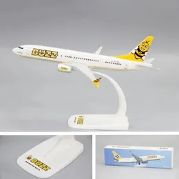 1 200 مقياس B737MAX8 B737 Max Buzz Airline ABS Plastic Airplane Model Toys Aircraft Model Assolbly Toy