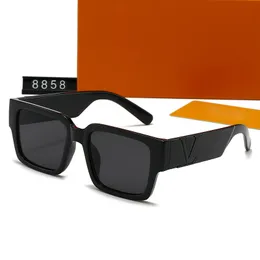 Het designer solglasögon för kvinnor män brev v waimea l samma modell solskyddsmedel UV -skydd högkvalitativ designer för för mens kvinnor lyxstjärnor