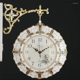 壁の時計審美的なクールな時計モダン二重面アート静かなエレガントなオリジナルスタイリッシュなグラマーレロイデデザインホームデザイン