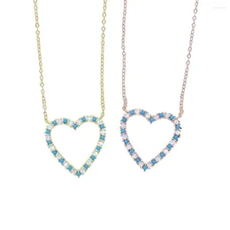 Choker Clear CZ Blue Turquoises Stone Hollow Heart Heart Pendant Necklace 2024 Valentine's Dayギフトジュエリー