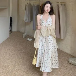 Casual Dresses 2024 Summer Neck Floral Evening Women's Fashion Slim Mid-Längd French Midje Bohemian Long Two-Piece Set Dress