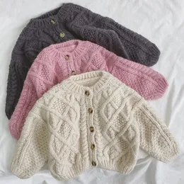 Barn Spring Knitwear Clothes Girls Solid Single Breast Sweater Kort Style Boys Cardigan Korean Twist Knited 17y 240124
