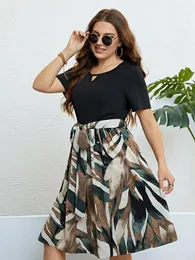 Plus size corte tripulação pescoço womnes vestido retalhos aline bloco de cores mangas curtas robe cintura cordão cinto verão vestido 240202