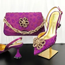 QSGFC Italienisches Design, klassische Damen-Handtasche, gespleißte, farblich passende High Heels, afrikanische Hochzeits-Party-Schuhe und Set 240130