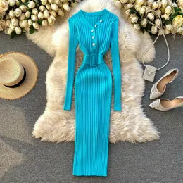 Yuoomuoo Koreańszy dzianin szlafrok Femme Autumn Winter V Neck pełny rękaw bandaż bandaż bodycon sukienka czarna chuda impreza długa reresidos 240126