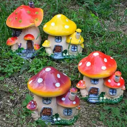 Decorazioni da giardino Mini stanza dei funghi Piccolo ornamento Muschio Micro paesaggio Bonsai Scultura Artigianato in resina