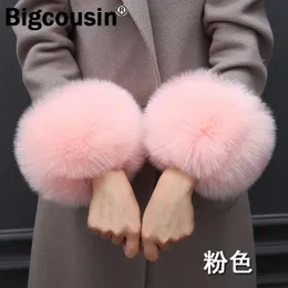 Women Thick Fur Cuffs Winter Faux Fox Fur Elastic Oversleeve Arm Warm Plush Windproof Wristband Jackets Accessories 240201